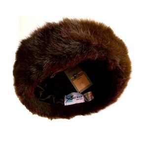 Betmar of New York Dark Brown vintage Faux Fur Hat NEW W-tags Gorgeous luxury